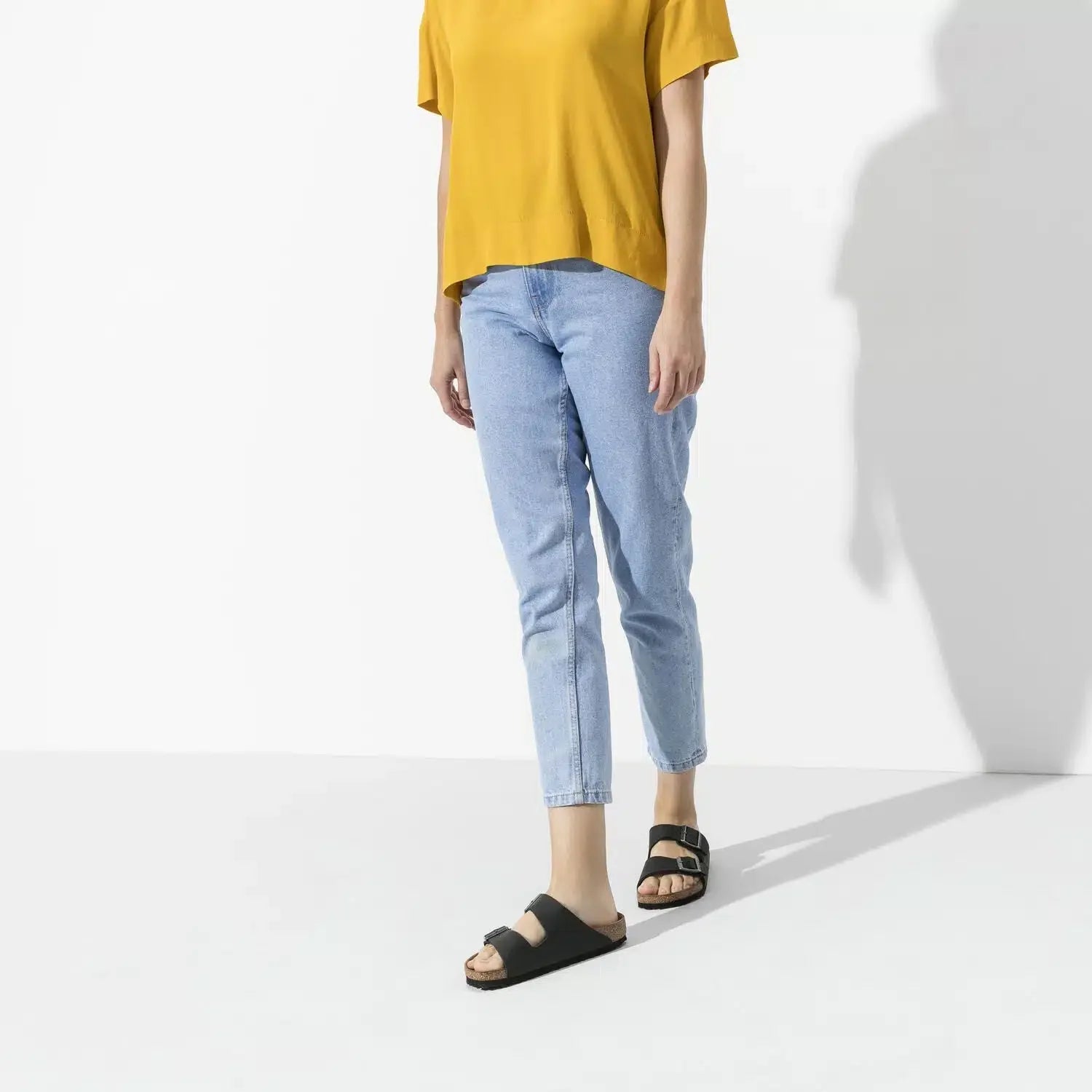 Birkenstock Arizona Black Sandals - Comfort and Elegance