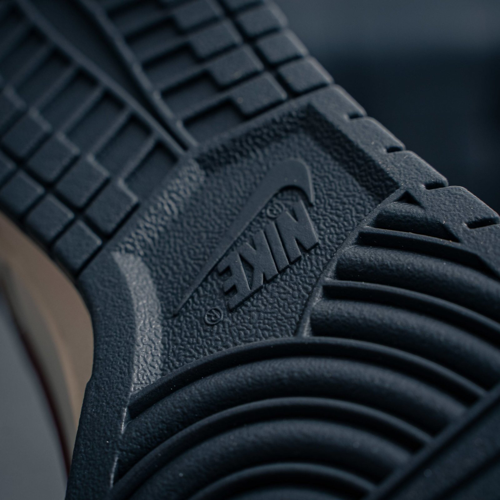 Nike Dunk Low Uomo Dark Pony Soft Pearl - immagine 4